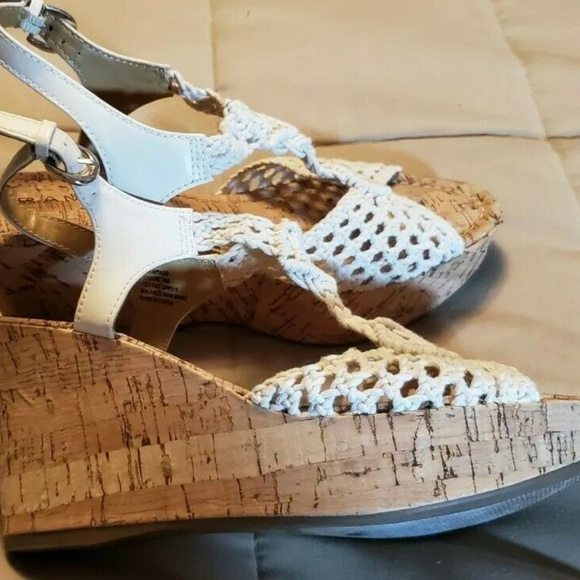 Rampage White / Ivory Crocheted Wedge Cork Platfor - Picture 4 of 5